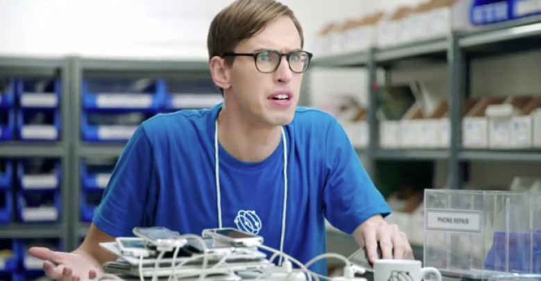 Samsung Respond to Apple iPhone6 with It Doesn't Take a Genius Campaign