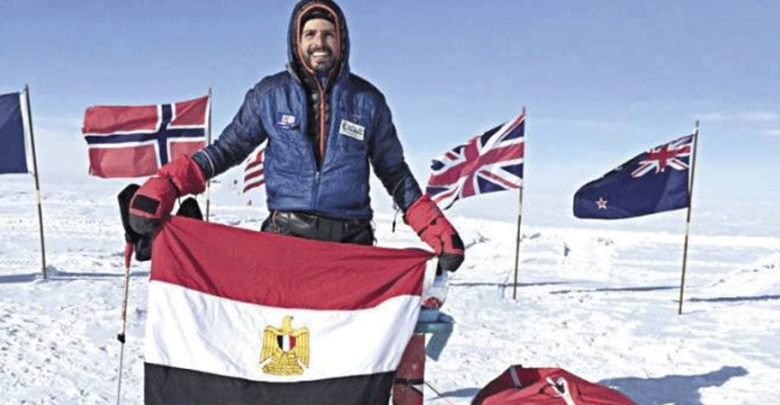 Omar-Samra-Becomes-First-Egyptian-To-Ski-South-Pole