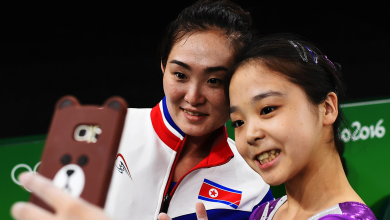 Think-Marketing-Article-North-Korean-and-South-Korean-gymnasts-Olympic-selfie
