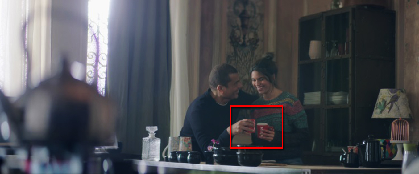 Nescafe red mug featured in Amr Diab's Maak Alby music video