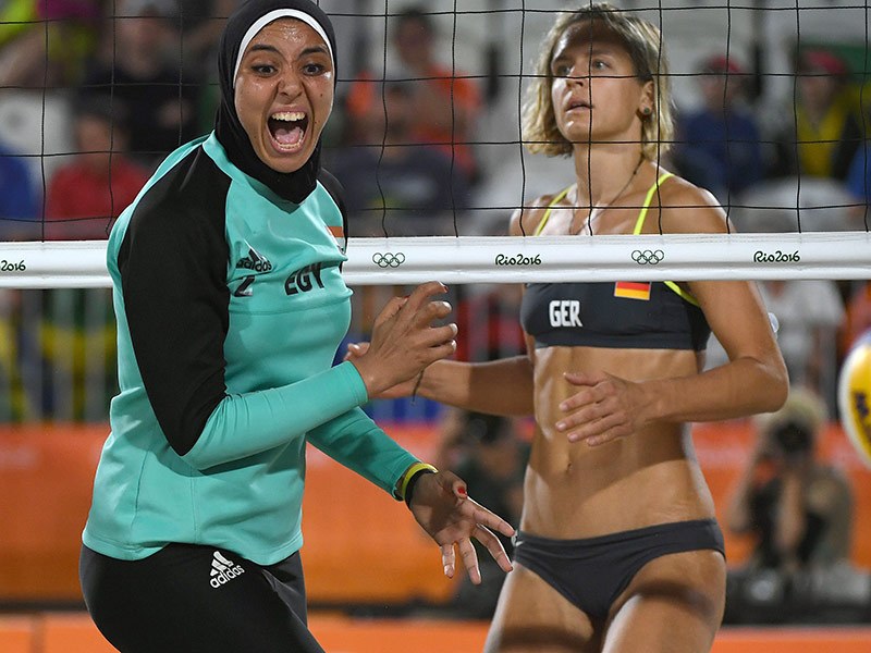 Egyptian Women's Beach Volleyball Player Wears Hijab Against Bikini Opponents at Rio Olympics