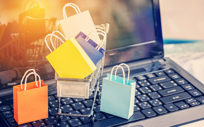 5 Reasons Why Online Shopping Is A Double-Edged Sword
